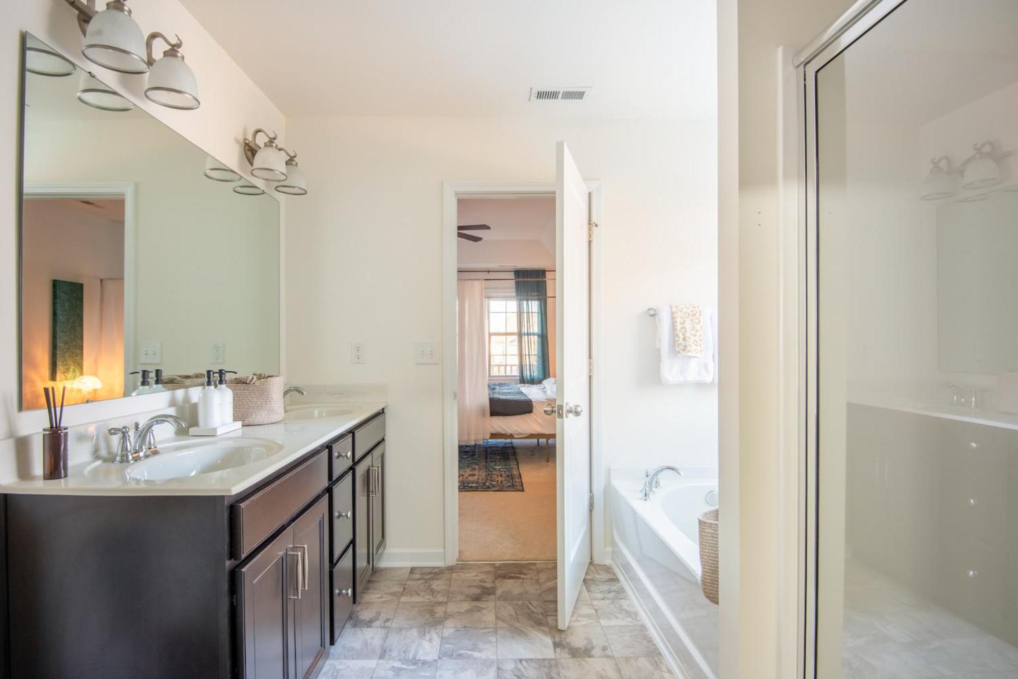 샬럿 Near Clt Airport - 4Bd - Backyard - Balcony 빌라 외부 사진